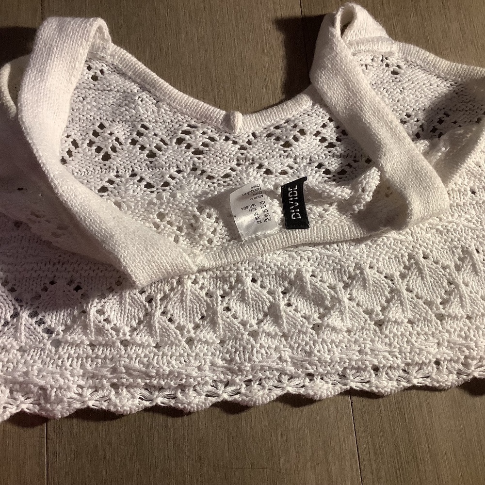 White Knit crop/tank Top (Divide)